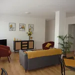 Le quai 52 - Spacieux&Lumineux&Gare SNCF Albert Elisabeth B