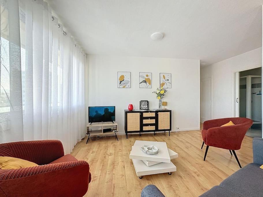 Le Quai 52 - Spacieux & Lumineux & Gare Sncf Elisabeth B Appartement *